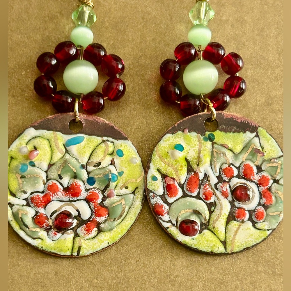 Earrings NWOT flowers Artisan green, red Copper enamel & glass beads 2.5” drop - Picture 3 of 12